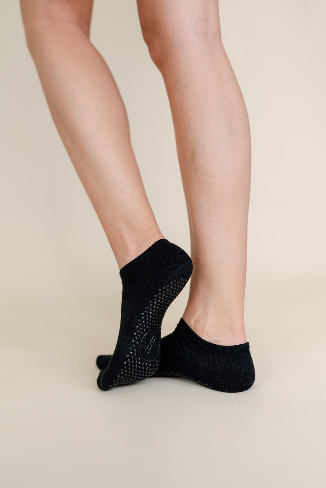Women's Gripper Ankle Sock 4-Pack  Ankle socks, Pilates class, Black cotton